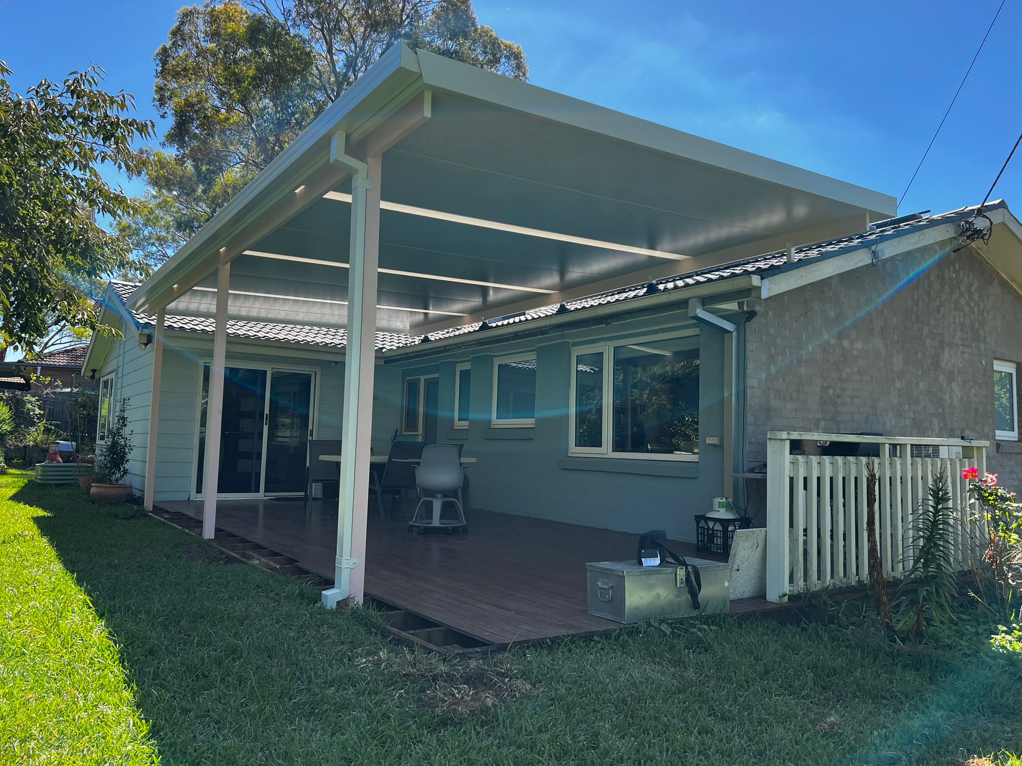 Flyover pergola with insulated roof panel attached to home, Spence Canberra
